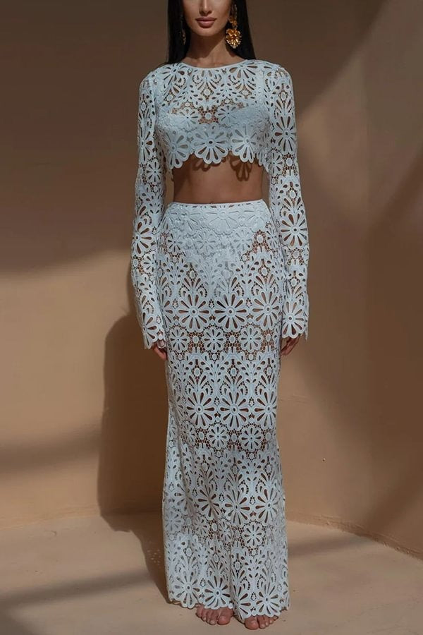 Balmy Summers Crochet Lace Floral Pattern Elastic Waist Fishtail Vacation Maxi Skirt White