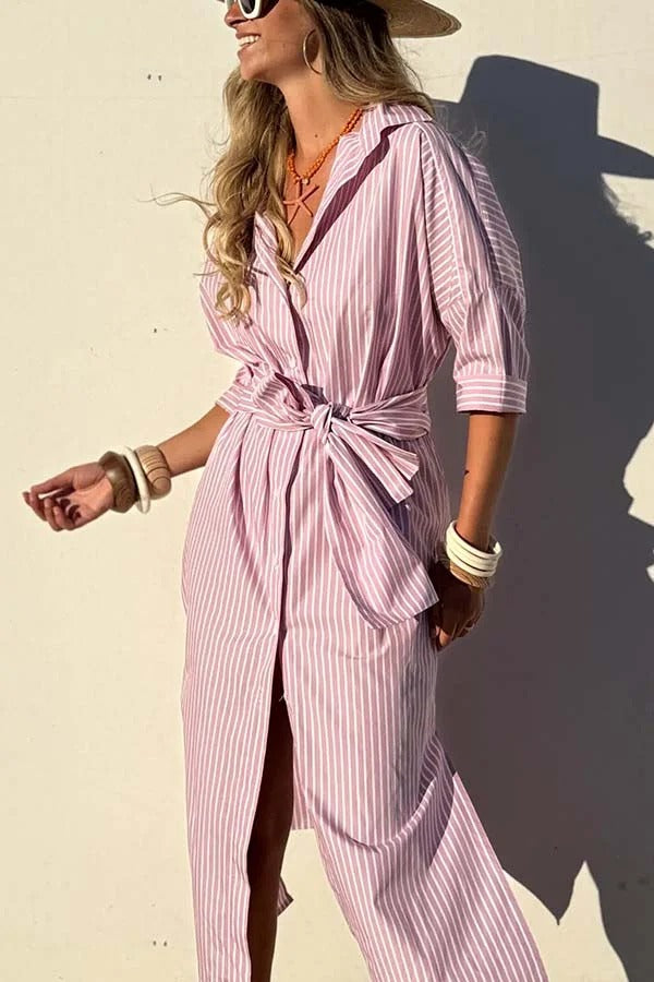 Robe chemise mi-longue boutonnée à rayures et manches mi-longues avec ceinture et poche
