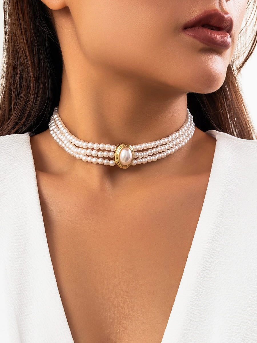 Short Faux Pearl and Turquoise Bead Necklace White beads one size