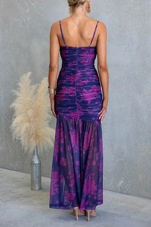 Maxikleid mit gerafftem Schlitz und Blumendruck und Spaghettiträgern 