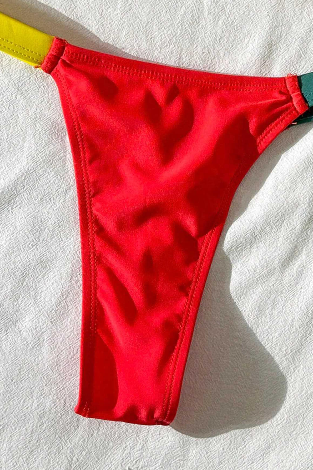 Contrast Trim Color Blocking Halter Triangle Bikini Set