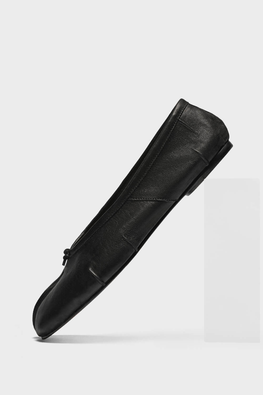 Tabi Split-Toe Ballerina Flats