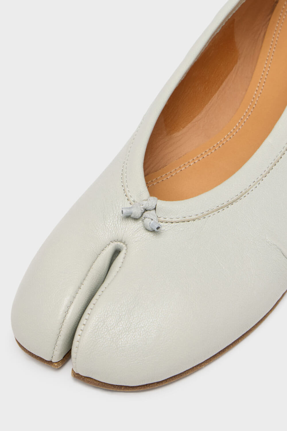 Tabi Split-Toe Ballerina Flats