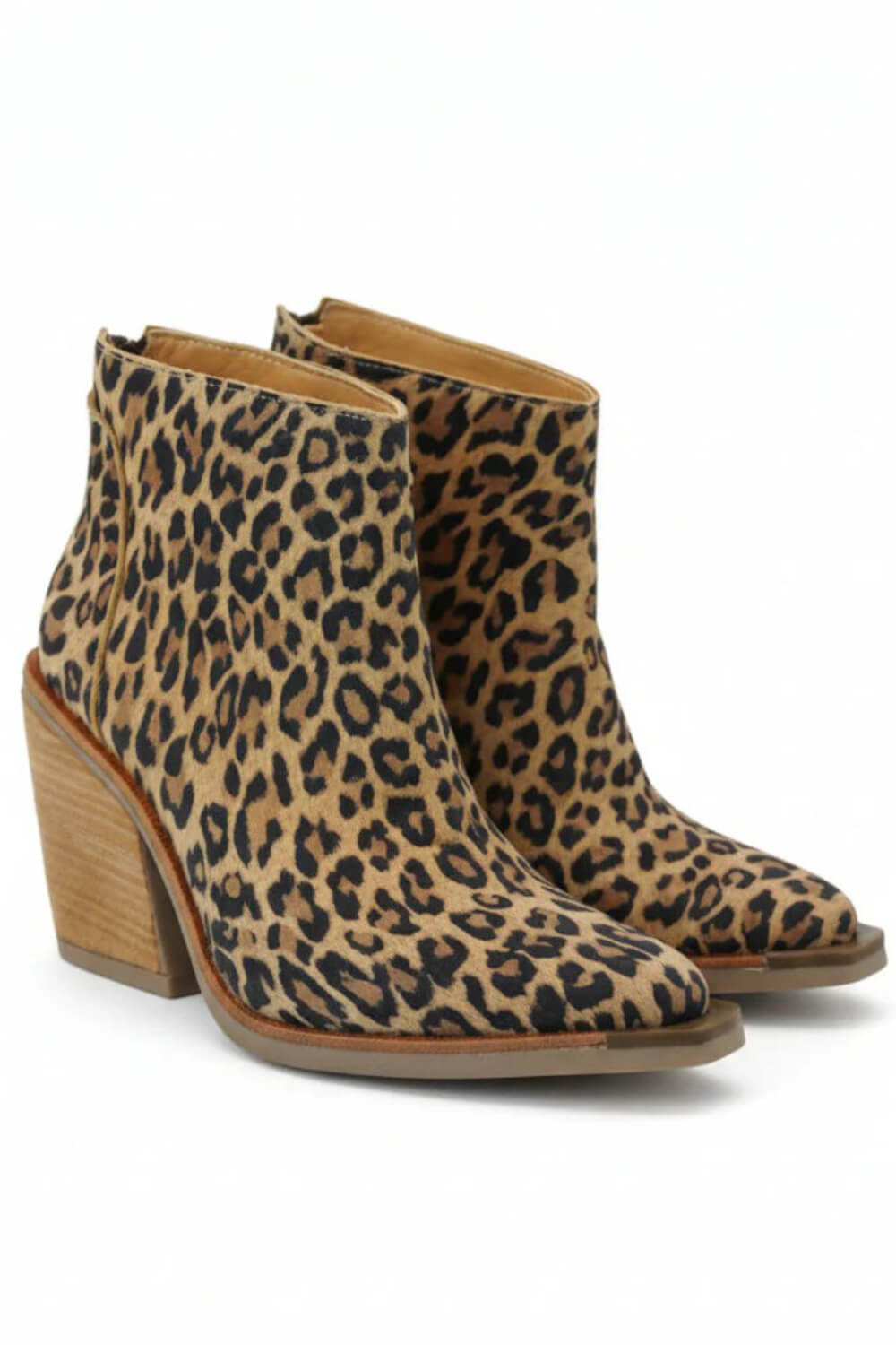Leopard Print Pointed Toe Western Ankle Boots