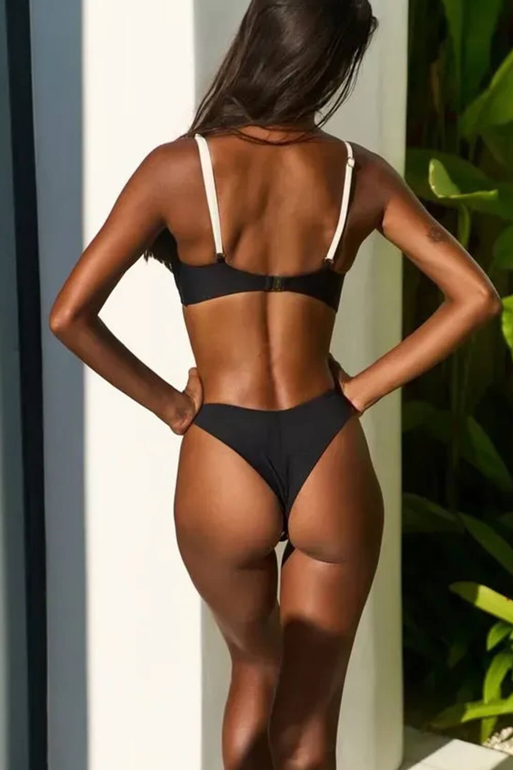 Color Block Underwire High Leg Bikini Set
