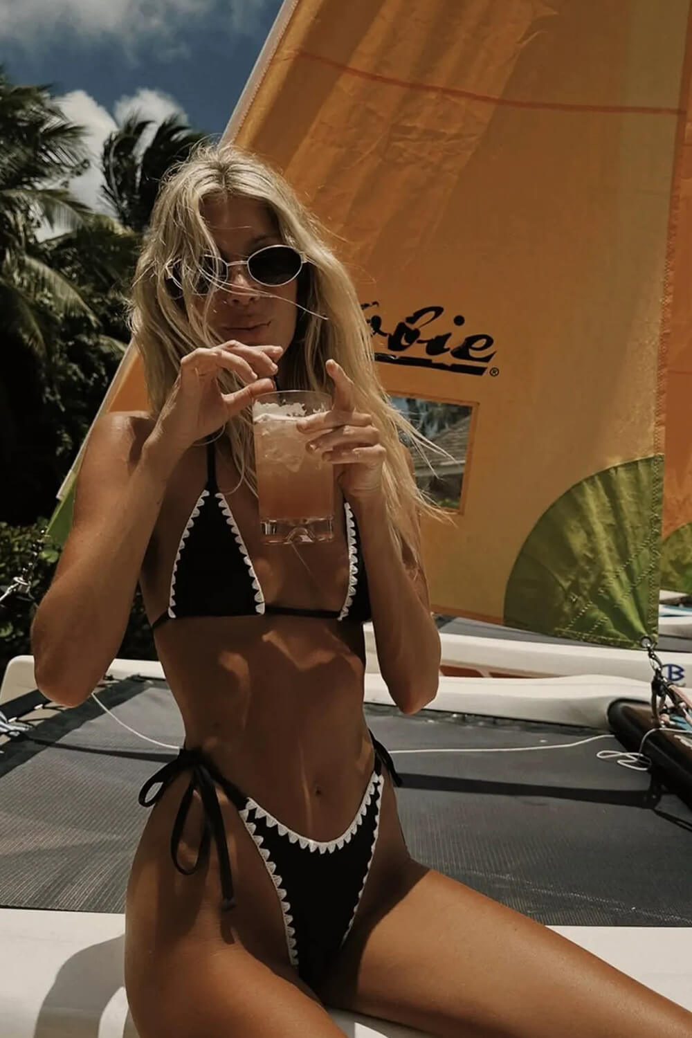 Contrast Crochet Halterneck Triangle Tie Side Brazilian Bikini Set