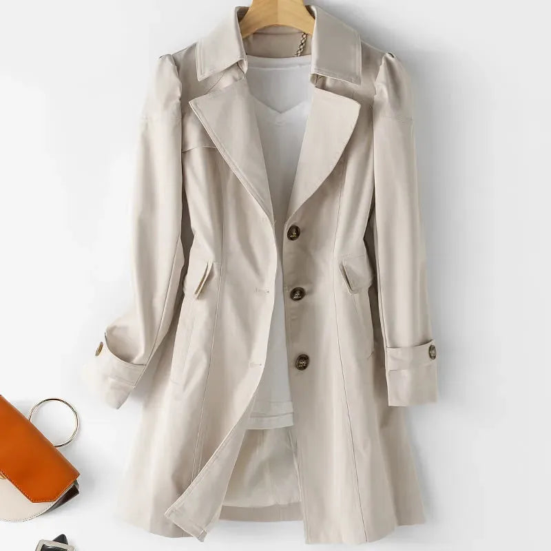 Myvionne | Defined Silhouette Blazer