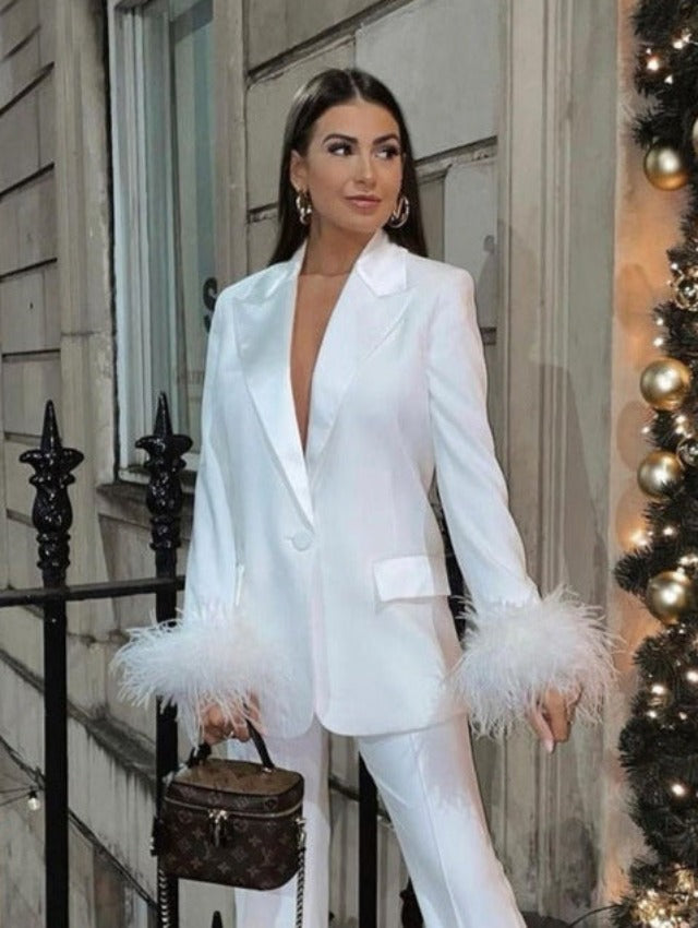ASHLEY SUIT White