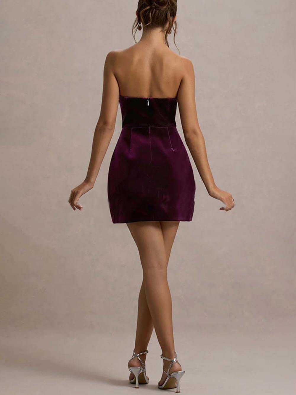 Elegantes Bandeau-Minikleid aus Samt mit Schmucksteinbesatz