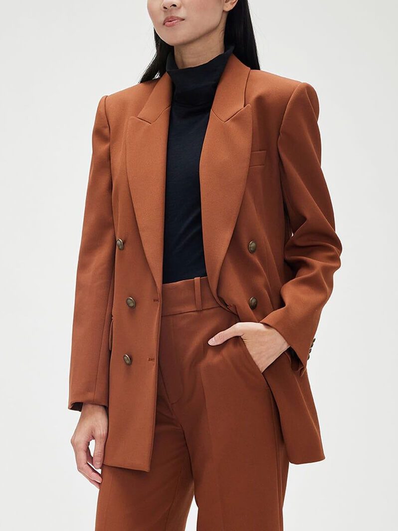 Modische lässige Anzugjacke mit Revers