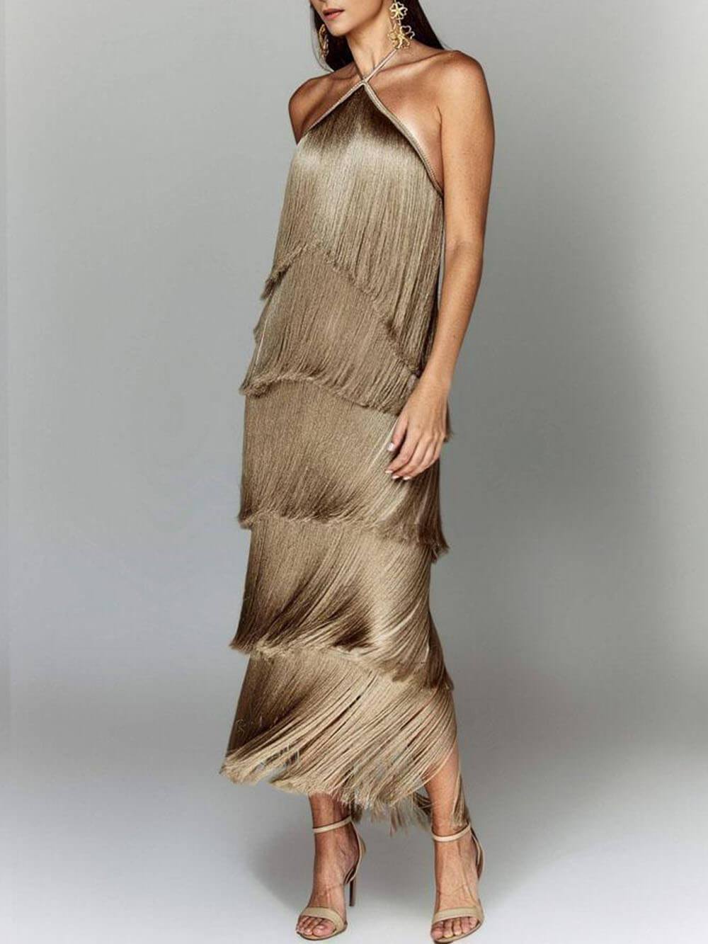 Modisches Neckholder-Partykleid mit Quaste und rückenfreiem Schlitz