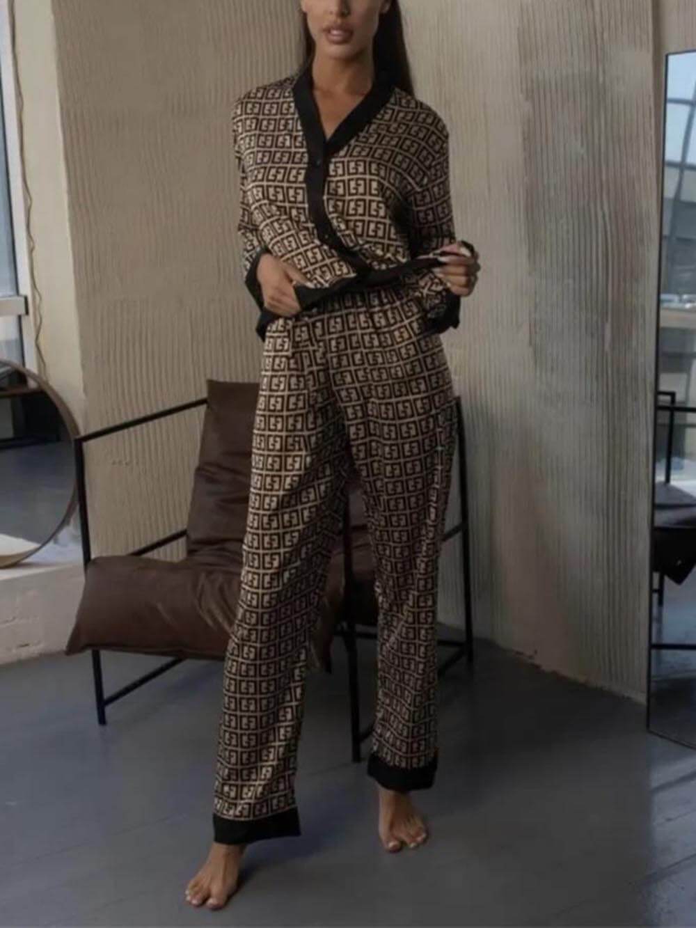 Ensemble pyjama et vêtements d'intérieur à imprimé patchwork écossais exquis