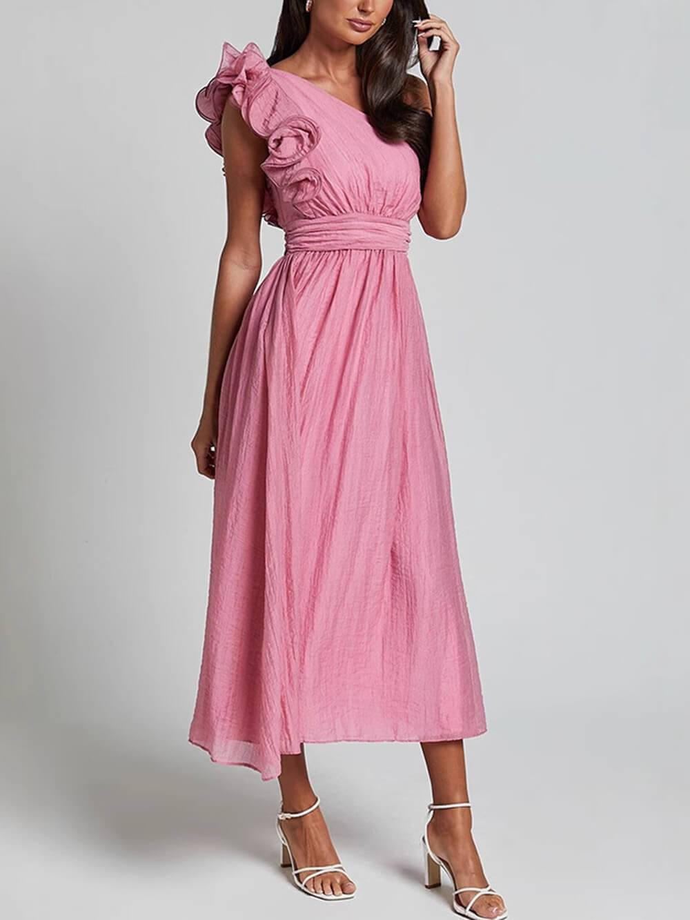 Unique Romantic Seaside – Einschultriges Midikleid mit Rüschendetail und Ärmeln