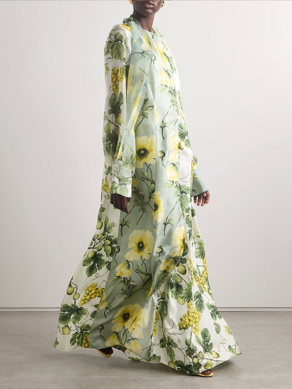 Maxikleid mit zartem Blumen- und Fruchtdruck