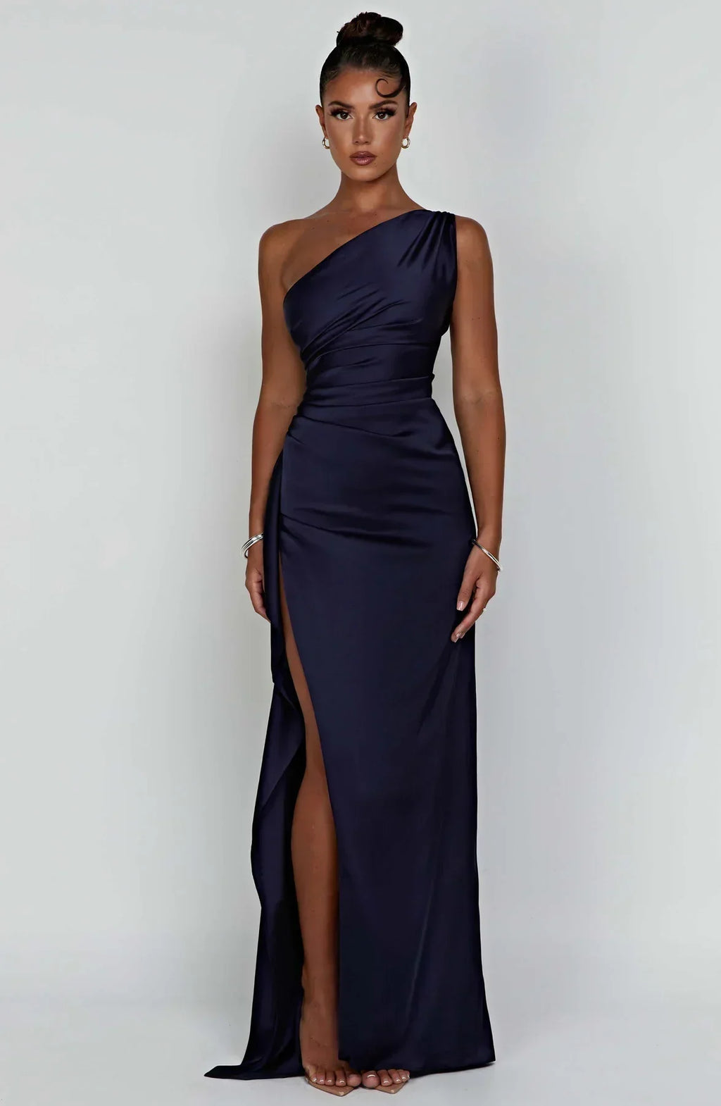 Seravelle | Contour Flow Maxi Dress