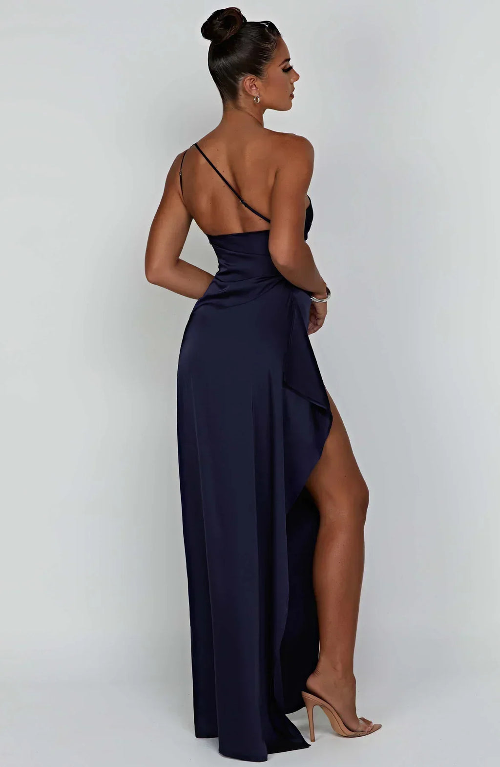 Seravelle | Contour Flow Maxi Dress