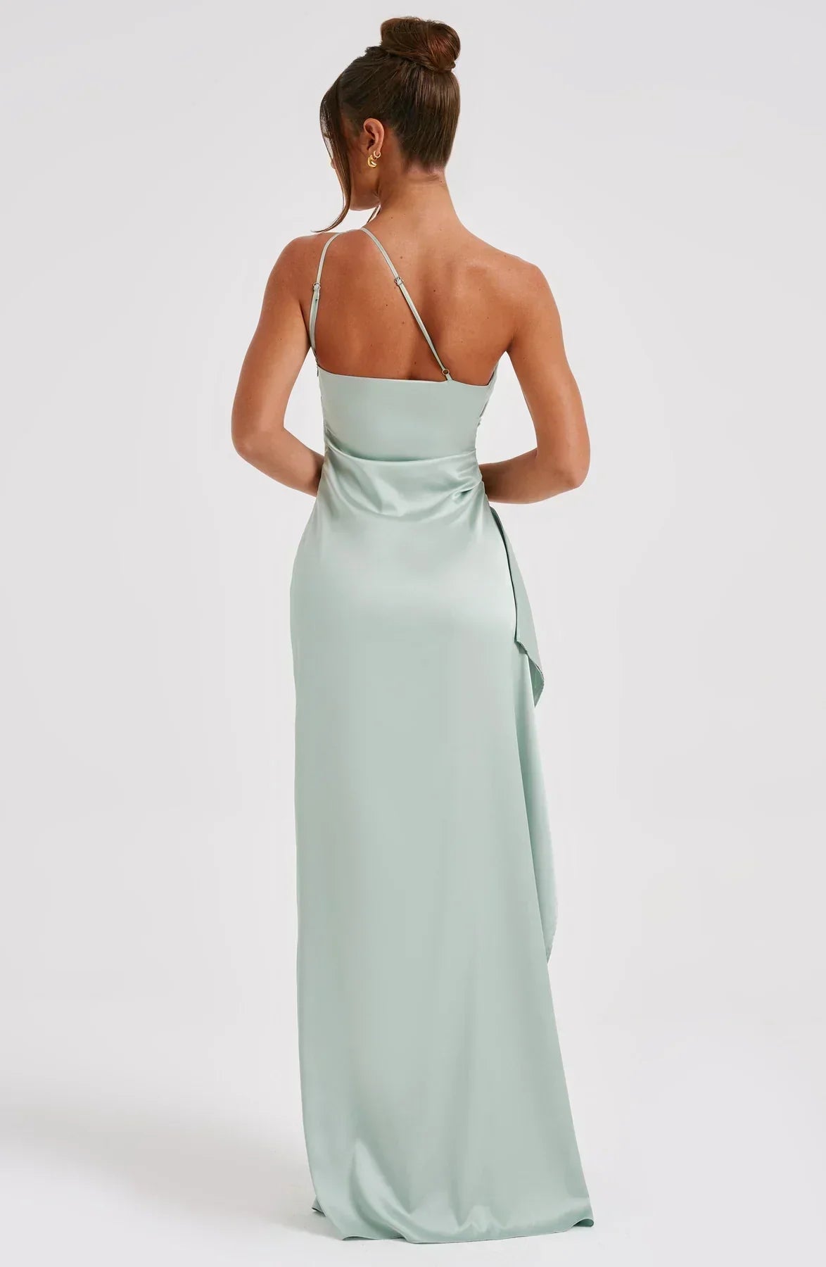 Seravelle | Contour Flow Maxi Dress
