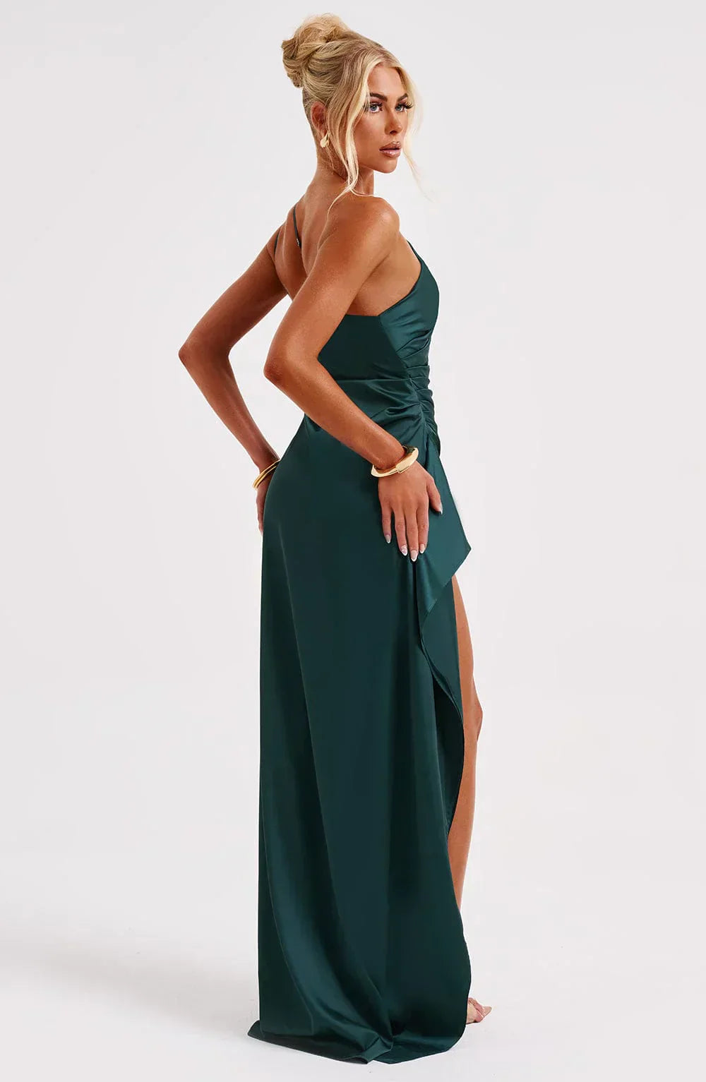 Seravelle | Contour Flow Maxi Dress