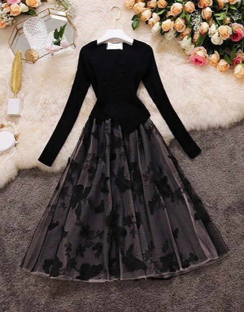 ILLONA BUTTERFLY KNIT DRESS Black