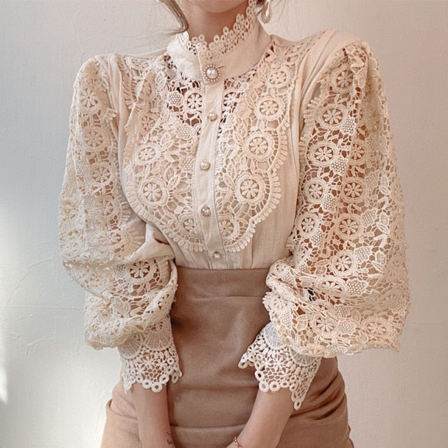 Bella Lace Blouse apricot