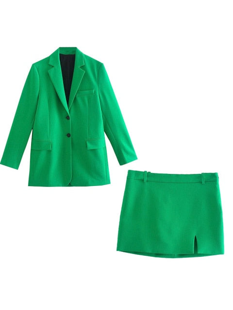 KHOLA CHIC BLAZER & SKIRT Suit