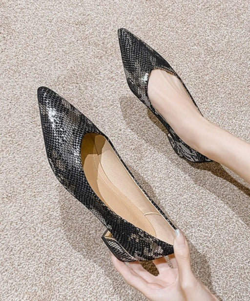 BETHANY SHOES Black point toe