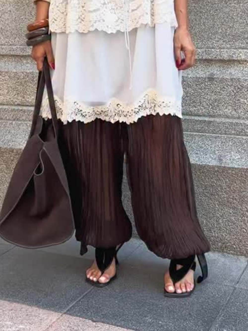 Pantalon lanterne ample froncé bohème