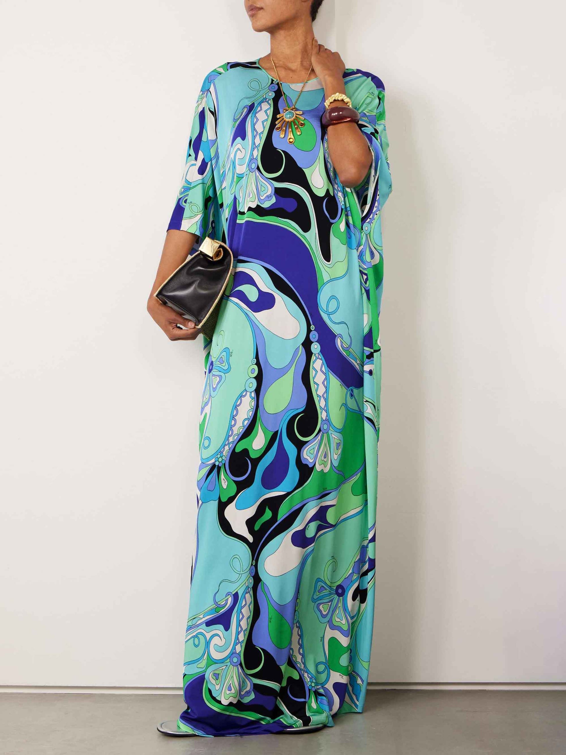 Einzigartiges Maxikleid mit abstraktem Blumendruck